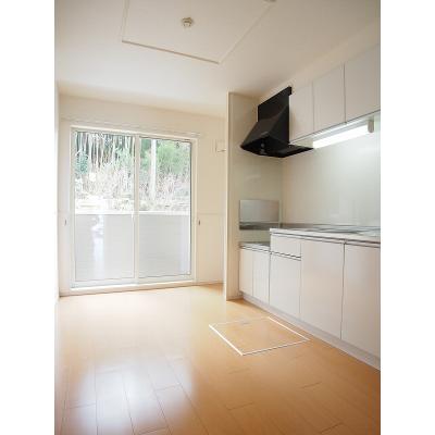 ブルック・サイド　Ｂ 101【管理NO：1-018323102-01010】 ★家具家電は申し込み後に搬入します★ ★2026年11月上旬入居可能★の物件写真2