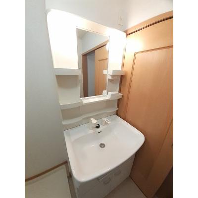 カサミラン　Ａ 203【管理NO：1-014357801-02030】 ★家具家電は申し込み後に搬入します★ ★2026年11月中旬入居可能★の物件写真6