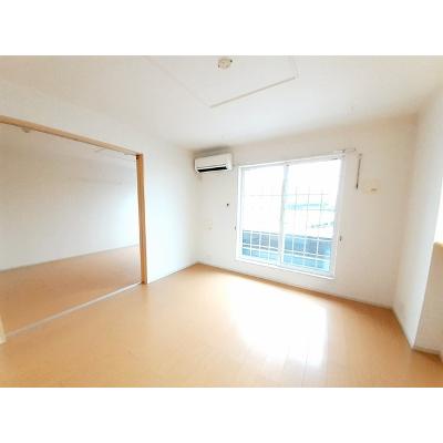 メゾンド　クアトロ 201【管理NO：1-020249001-02010】 ★家具家電は申し込み後に搬入します★ ★2026年11月中旬入居可能★の物件写真2