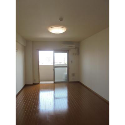 フレアルーチェ 507【管理NO：1-013626701-05070】 ★家具家電は申し込み後に搬入します★ ★2026年11月中旬入居可能★の物件写真2