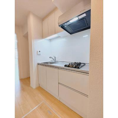 フォレストテラス　ワン 102【管理NO：1-024930101-01020】 ★家具家電は申し込み後に搬入します★の物件写真3