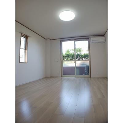 ピュアティ壱番館 101【管理NO：1-012578701-01010】 ★家具家電は申し込み後に搬入します★ ★2026年11月上旬入居可能★の物件写真2