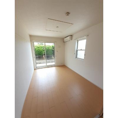 フォンターナ　Ａ 106【管理NO：1-017996801-01050】 ★家具家電は申し込み後に搬入します★ ★2026年11月中旬入居可能★の物件写真2