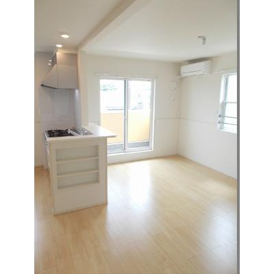 サウレ　Ⅱ 203【管理NO：1-024076002-02030】 ★家具家電は申し込み後に搬入します★ ★2026年10月下旬入居可能★の物件写真2