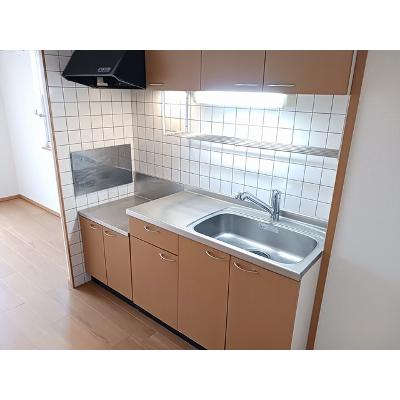 マザーヒロ 201【管理NO：1-011967401-02010】 ★家具家電は申し込み後に搬入します★ ★2026年11月上旬入居可能★の物件写真3