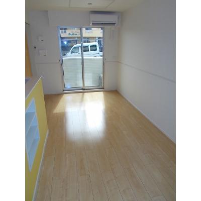 ベル　シュエットⅡ 104【管理NO：1-021679402-01040】 ★家具家電は申し込み後に搬入します★ ★2026年11月中旬入居可能★の物件写真2