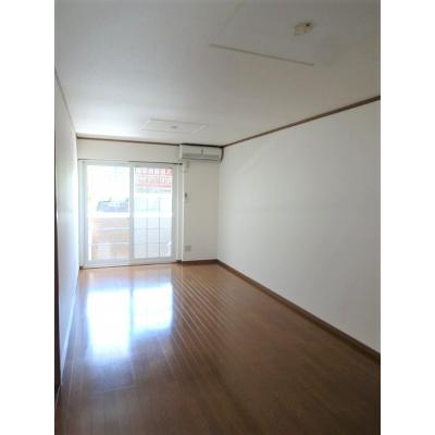 プラードⅠ 103【管理NO：1-011721101-01030】 ★家具家電は申し込み後に搬入します★ ★2026年11月下旬入居可能★の物件写真2