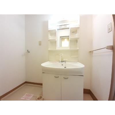 シュティーア 104【管理NO：1-010513901-01040】 ★家具家電は申し込み後に搬入します★ ★2026年11月中旬入居可能★の物件写真6