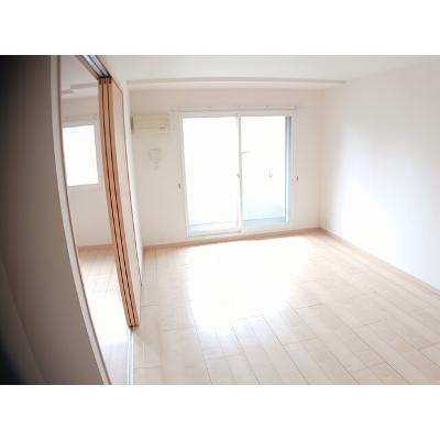 フーレビラ 203【管理NO：1-017557201-02030】 ★家具家電は申し込み後に搬入します★ ★2026年12月中旬入居可能★の物件写真2