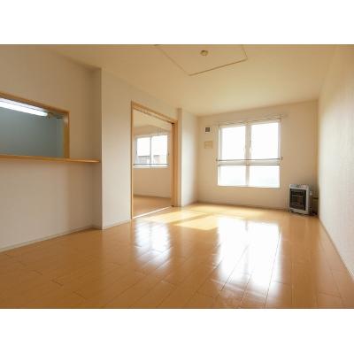 Ｓａｎａｎｄｏ 203【管理NO：1-016966801-02030】 ★家具家電は申し込み後に搬入します★ ★2026年11月中旬入居可能★の物件写真2