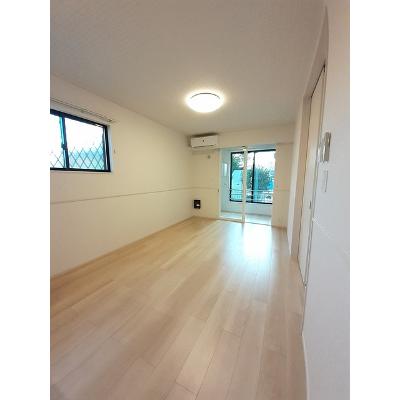 エスポワール・プルミエ 101【管理NO：1-027345601-01010】 ★家具家電は申し込み後に搬入します★ ★2026年10月中旬入居可能★の物件写真2