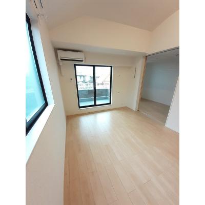 サウス　ビスタ　Ⅰ 203【管理NO：1-019929401-02030】 ★家具家電は申し込み後に搬入します★ ★2026年10月中旬入居可能★の物件写真2