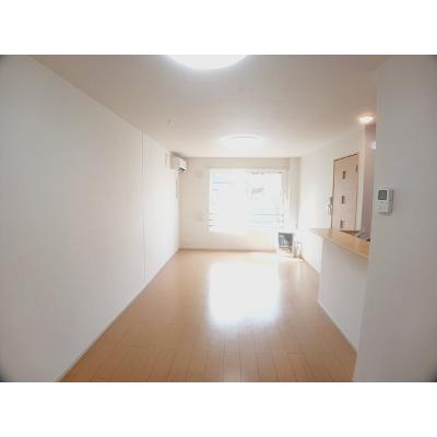 スパライ銀世 102【管理NO：1-020473001-01020】 ★家具家電は申し込み後に搬入します★ ★2026年12月中旬入居可能★の物件写真2