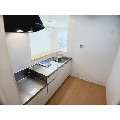 スパライ銀世 102【管理NO：1-020473001-01020】 ★家具家電は申し込み後に搬入します★ ★2026年12月中旬入居可能★の物件写真3