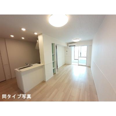 ラルゴミヤＡ 102【管理NO：1-028615601-01020】 ★家具家電は申し込み後に搬入します★ ★2027年04月上旬入居可能★の物件写真2