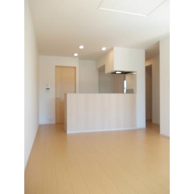 ルミエール 102【管理NO：1-021061901-01020】 ★家具家電は申し込み後に搬入します★ ★2026年11月下旬入居可能★の物件写真2