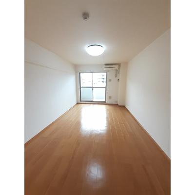 プレッサ泉中央 104【管理NO：1-014386401-01040】 ★家具家電は申し込み後に搬入します★ ★2026年12月中旬入居可能★の物件写真2