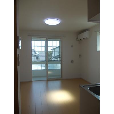 ウォルツ 203【管理NO：1-020845001-02030】 ★家具家電は申し込み後に搬入します★ ★2026年12月中旬入居可能★の物件写真2