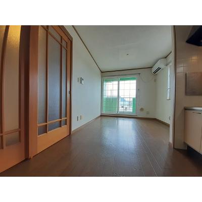 フレンドリーＳ 201【管理NO：1-010129701-02010】 ★家具家電は申し込み後に搬入します★ ★2026年11月中旬入居可能★の物件写真2