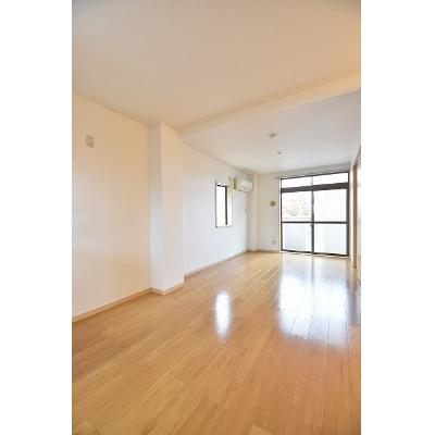 大喜多ハイツ 101【管理NO：1-006375701-01010】 ★家具家電は申し込み後に搬入します★ ★2026年11月上旬入居可能★の物件写真2