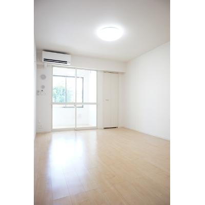 モンテリーヴルⅡ 102【管理NO：1-025185202-01020】 ★家具家電は申し込み後に搬入します★ ★2026年10月上旬入居可能★の物件写真2