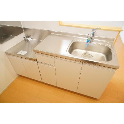 リュミエール　オーブ 302【管理NO：1-019865101-03020】 ★家具家電は申し込み後に搬入します★ ★2026年11月中旬入居可能★の物件写真3