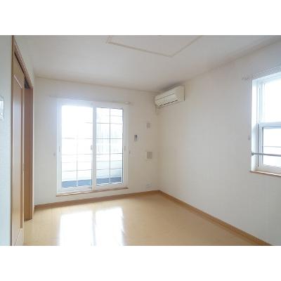 クリアネス 201【管理NO：1-015096801-02010】 ★家具家電は申し込み後に搬入します★ ★2026年11月中旬入居可能★の物件写真2