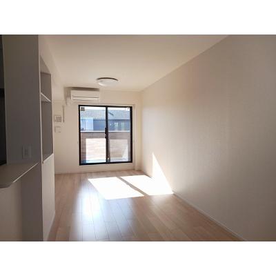 グラースＳＡＭ　Ⅰ 202【管理NO：1-026018301-02020】 ★家具家電は申し込み後に搬入します★ ★2026年10月下旬入居可能★の物件写真2