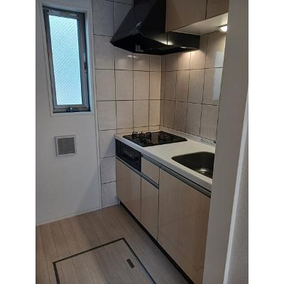 ローツェ松葉 106【管理NO：1-099333601-01050】 ★家具家電は申し込み後に搬入します★ ★2026年10月中旬入居可能★の物件写真3