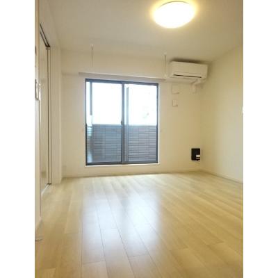 セレノ　ブリッサ 205【管理NO：1-026054801-02050】 ★家具家電は申し込み後に搬入します★ ★2026年11月中旬入居可能★の物件写真2