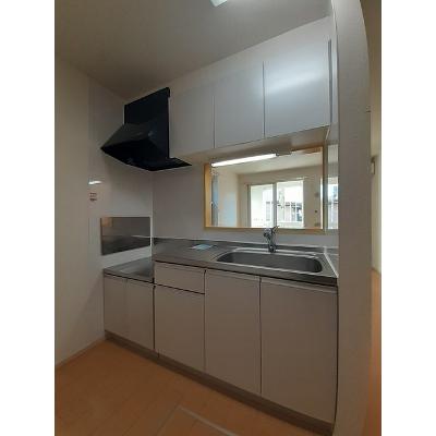 ローレル 102【管理NO：1-021047001-01020】 ★家具家電は申し込み後に搬入します★ ★2027年01月中旬入居可能★の物件写真3