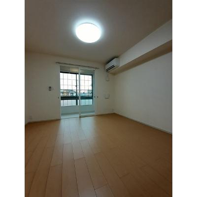 シャロン 204【管理NO：1-020956001-02040】 ★家具家電は申し込み後に搬入します★ ★2026年10月中旬入居可能★の物件写真2
