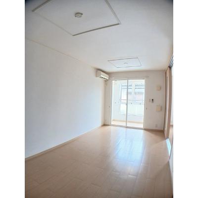 カーサ　プラシード 203【管理NO：1-016129101-02030】 ★家具家電は申し込み後に搬入します★ ★2027年01月下旬入居可能★の物件写真2