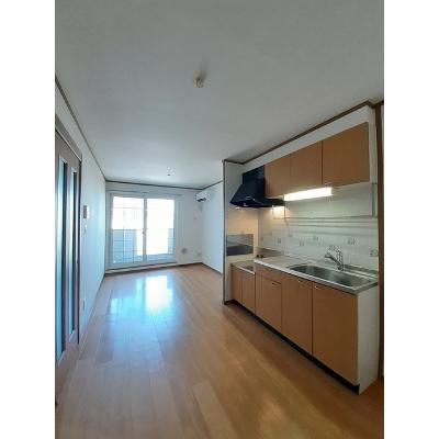 グローリアスⅠ 201【管理NO：1-011475601-02010】 ★家具家電は申し込み後に搬入します★ ★2026年12月中旬入居可能★の物件写真2