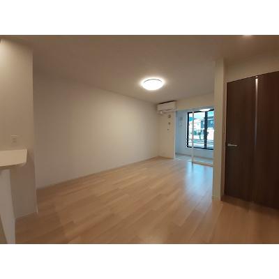 サンリットスカイ 103【管理NO：1-027040301-01030】 ★家具家電は申し込み後に搬入します★ ★2026年10月中旬入居可能★の物件写真2