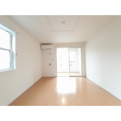ルミエール 104【管理NO：1-020872101-01040】 ★家具家電は申し込み後に搬入します★ ★2026年11月中旬入居可能★の物件写真2