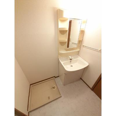 パークハマナカ 102【管理NO：1-011433101-01020】 ★家具家電は申し込み後に搬入します★ ★2026年10月下旬入居可能★の物件写真6
