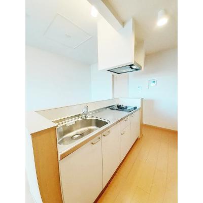 ソレイユⅡ 203【管理NO：1-019453302-02030】 ★家具家電は申し込み後に搬入します★ ★2026年11月中旬入居可能★の物件写真3