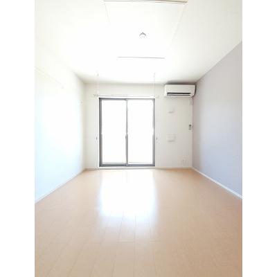 クラール宇津木台 102【管理NO：1-019882101-01020】 ★家具家電は申し込み後に搬入します★ ★2026年11月下旬入居可能★の物件写真2