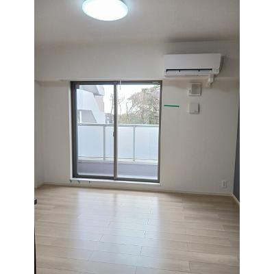 ライゼ 303【管理NO：1-027732201-03030】 ★家具家電は申し込み後に搬入します★の物件写真2