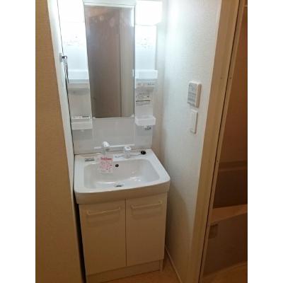 サンアーバン湘南 203【管理NO：1-022161401-02030】 ★家具家電は申し込み後に搬入します★ ★2026年11月中旬入居可能★の物件写真6