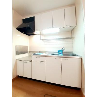 ス－パ－ビュ－富士山Ｂ 102【管理NO：1-013961302-01020】 ★家具家電は申し込み後に搬入します★ ★2026年11月中旬入居可能★の物件写真3