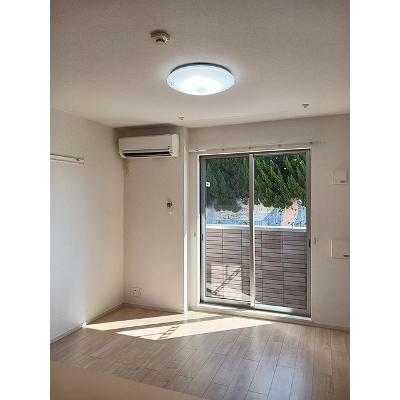 エレガンテ 105【管理NO：1-022667101-01040】 ★家具家電は申し込み後に搬入します★ ★2026年10月中旬入居可能★の物件写真2