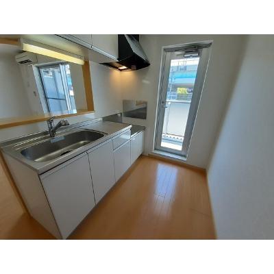 ル・キャステル 302【管理NO：1-016242501-03020】 ★家具家電は申し込み後に搬入します★ ★2026年11月下旬入居可能★の物件写真3