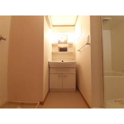 グラン・シャローⅡ 202【管理NO：1-013121101-02020】 ★家具家電は申し込み後に搬入します★ ★2026年11月上旬入居可能★の物件写真6