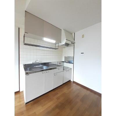 エクセル 201【管理NO：1-005207301-02010】 ★家具家電は申し込み後に搬入します★ ★2026年11月中旬入居可能★の物件写真3