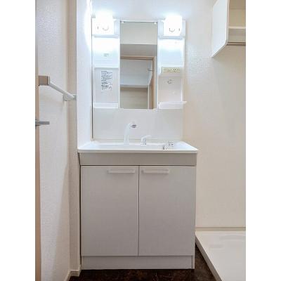 リンデン　タカキ 105【管理NO：1-020448801-01040】 ★家具家電は申し込み後に搬入します★ ★2026年10月下旬入居可能★の物件写真6