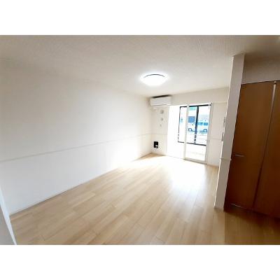 リュード・ルポｂ 102【管理NO：1-026395402-01020】 ★家具家電は申し込み後に搬入します★ ★2026年11月中旬入居可能★の物件写真2