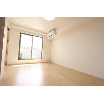 ウエスト・モイⅣ 203【管理NO：1-021285101-02030】 ★家具家電は申し込み後に搬入します★ ★2026年10月中旬入居可能★の物件写真2