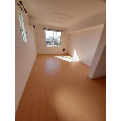 ラフィナート　Ｅ 201【管理NO：1-018771402-02010】 ★家具家電は申し込み後に搬入します★ ★2026年11月中旬入居可能★の物件写真2